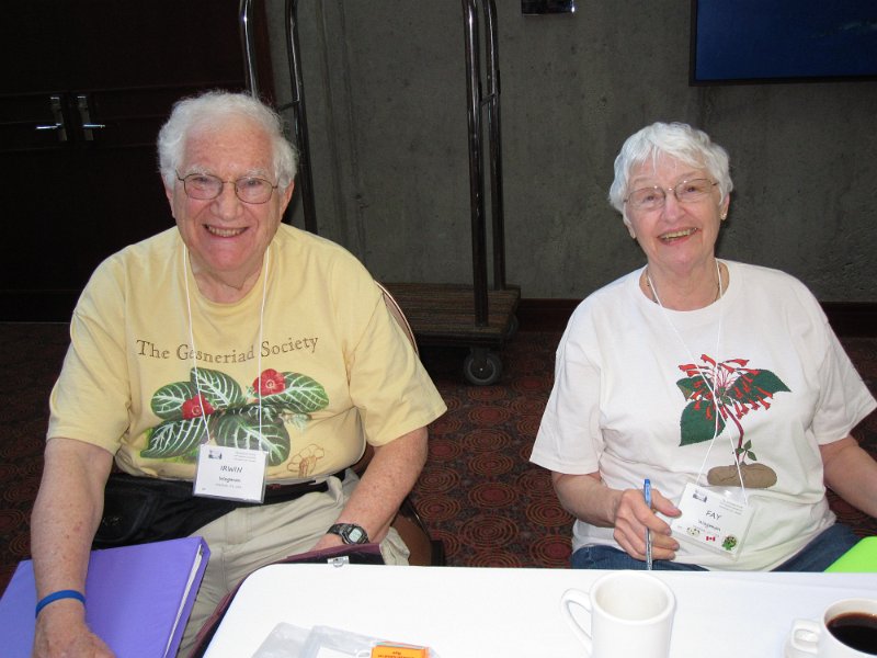 065a-Irwin and Fay Wagman VW